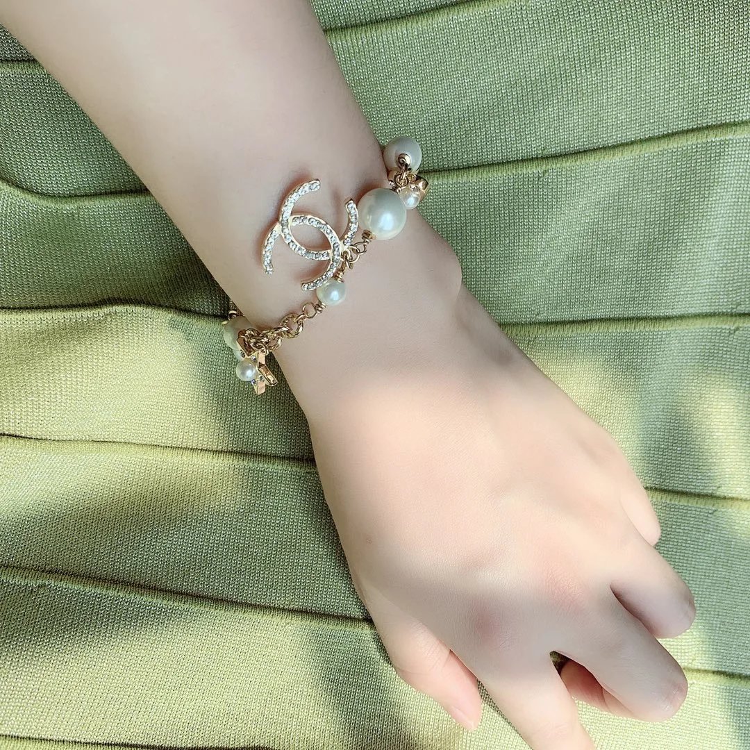 CHANEL Pearl and Diamond Bracelet